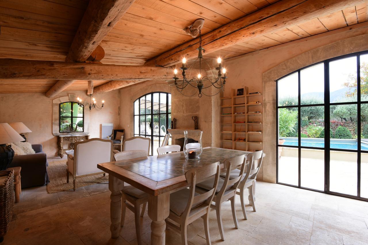 Domaine Les Roullets Bed & Breakfast Oppede Exterior photo